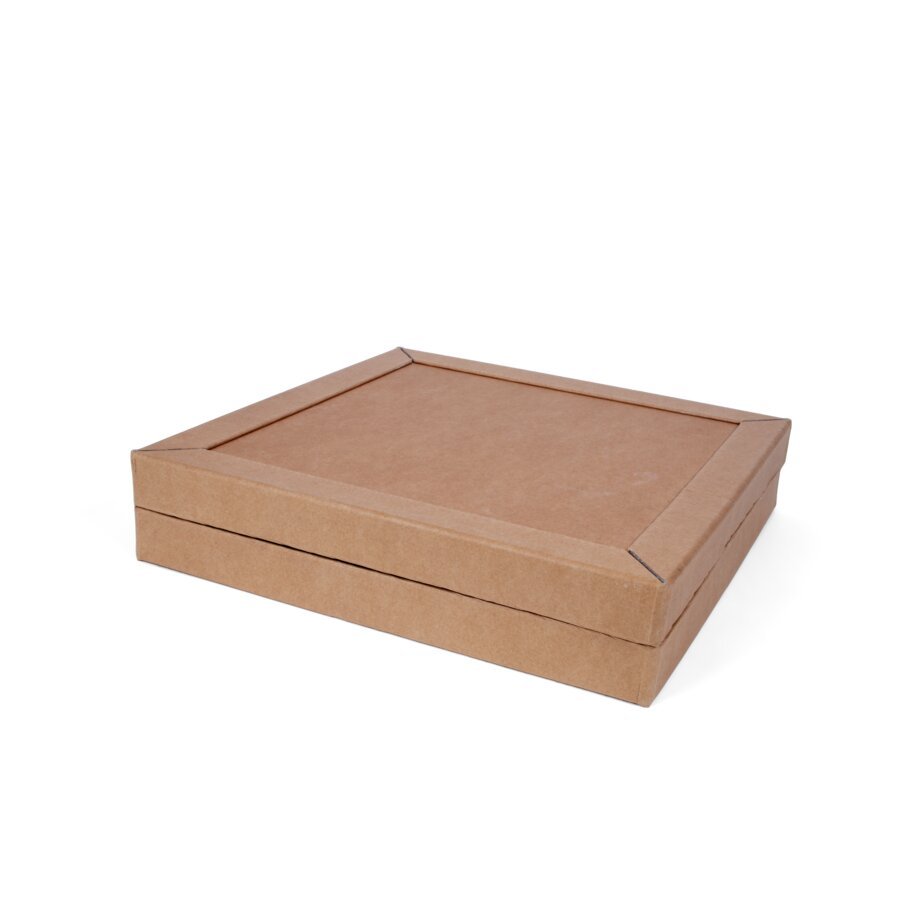 Die Wabenplatten Kisten werden platzsparend angeliefert