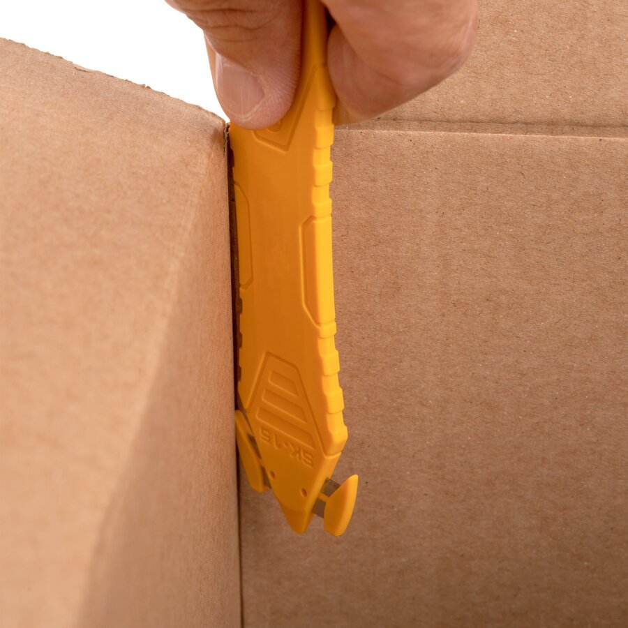 Auch Einschneiden fr Kartons geeignet