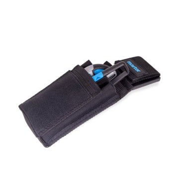 Mit dieser Gürteltasche sind die Schneidwerkzeuge sicher aufgehoben.