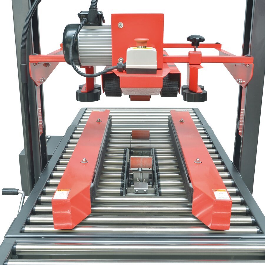 Kartongre durch Handkurbel manuell einstellbar (120-480 mm, Lnge mind. 150 mm)