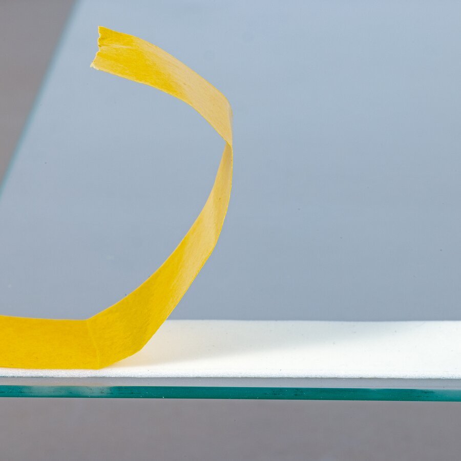 Hohe Sofort- und Dauerklebkraft fr sicheren und langen Halt