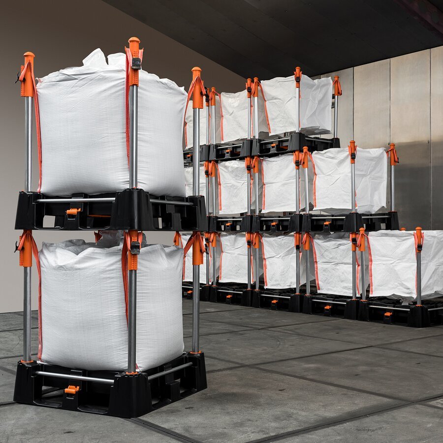 Rastkopfstnder ermglichen die Stapelung von Big-Bags