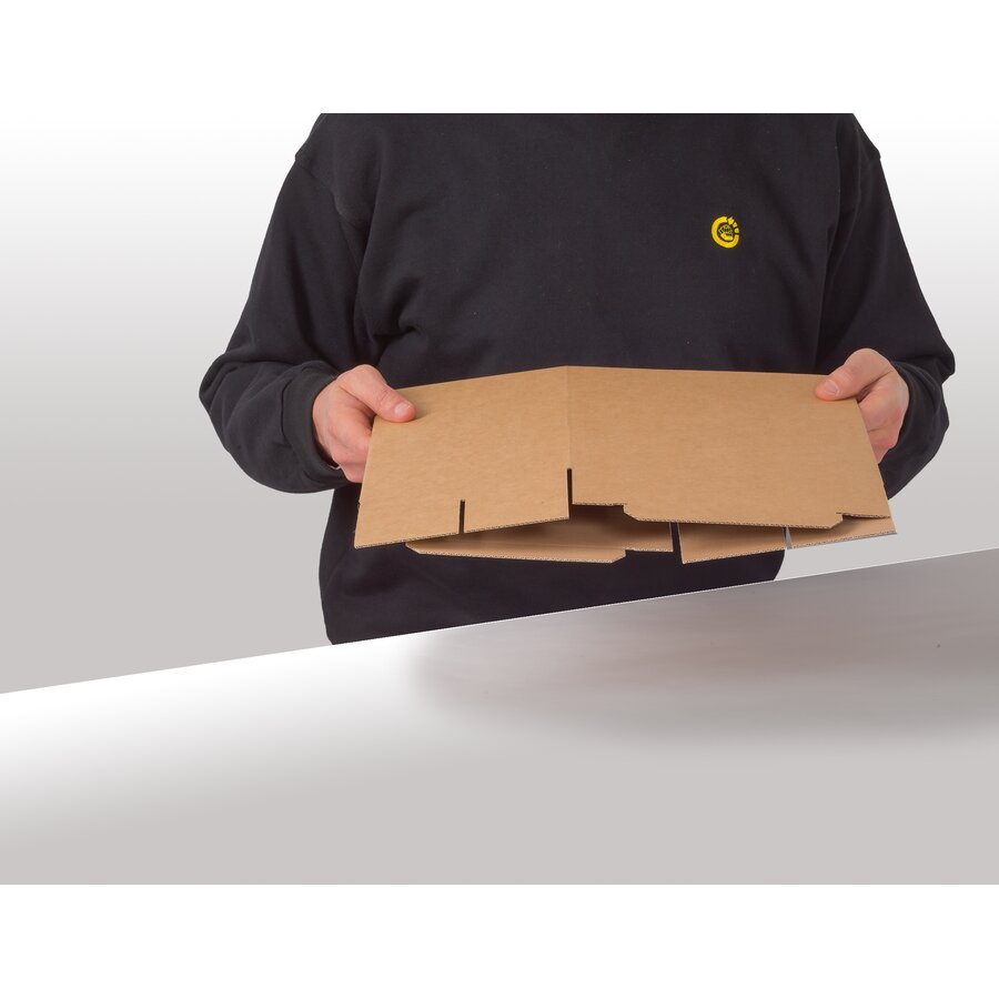 Dank dem integriertem Gefache mit Automatikboden ist der Karton...