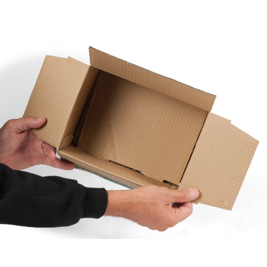 Dank dem vollflchig ebenen Boden lsst sich der Karton sauber und ordentlich befllen