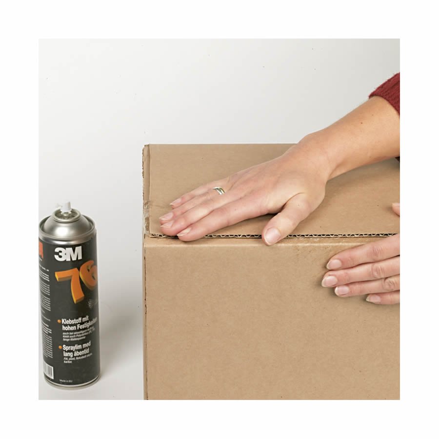 ... kurz ablften lassen und dann die Klebeflchen zusammen drcken