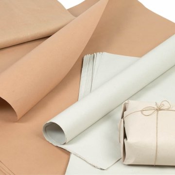 Natürliches und umweltfreundliches Packpapier im Bogenformat zum Auspolstern und Einwickeln