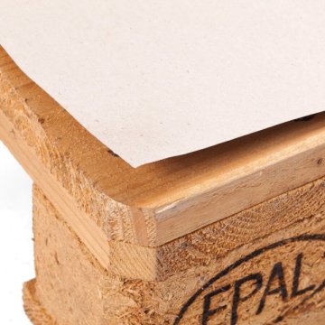 Zwischenlage aus Schrenzpapier