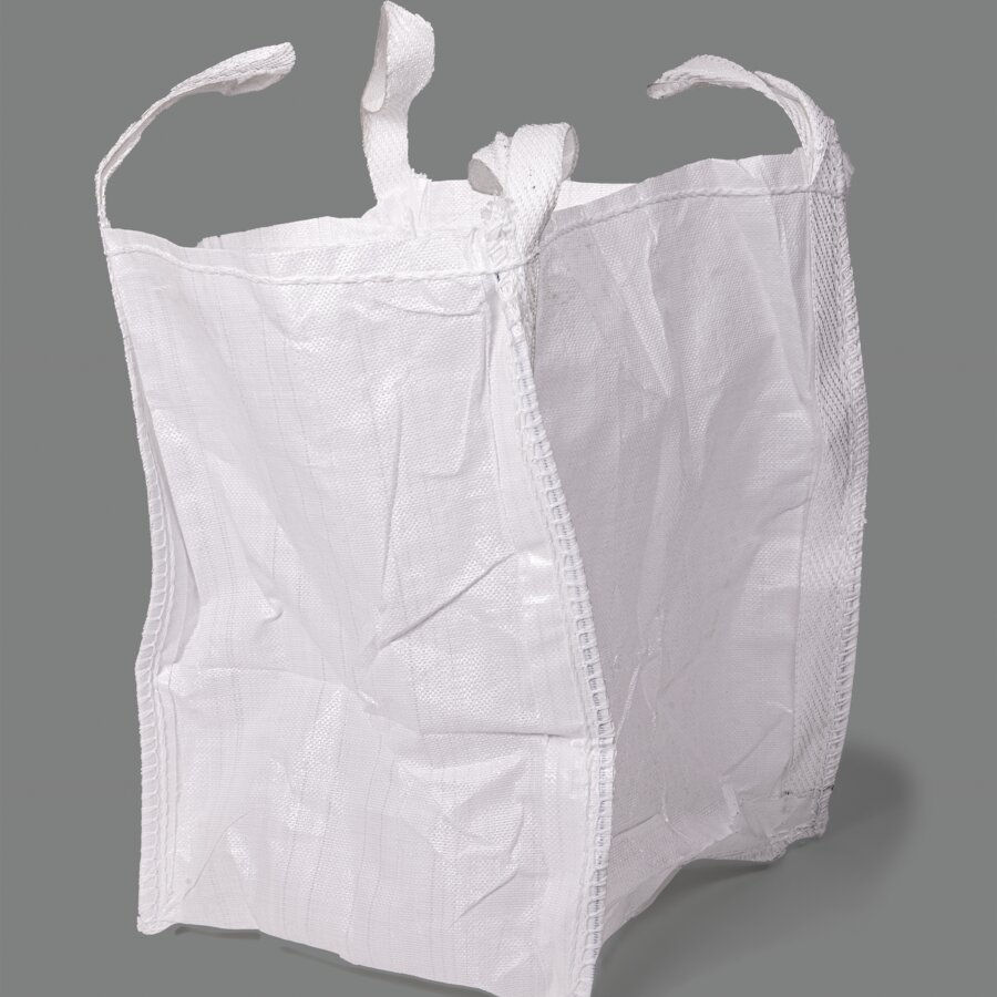 Mit 4 Hebeschlaufen zum bequemen Transportieren