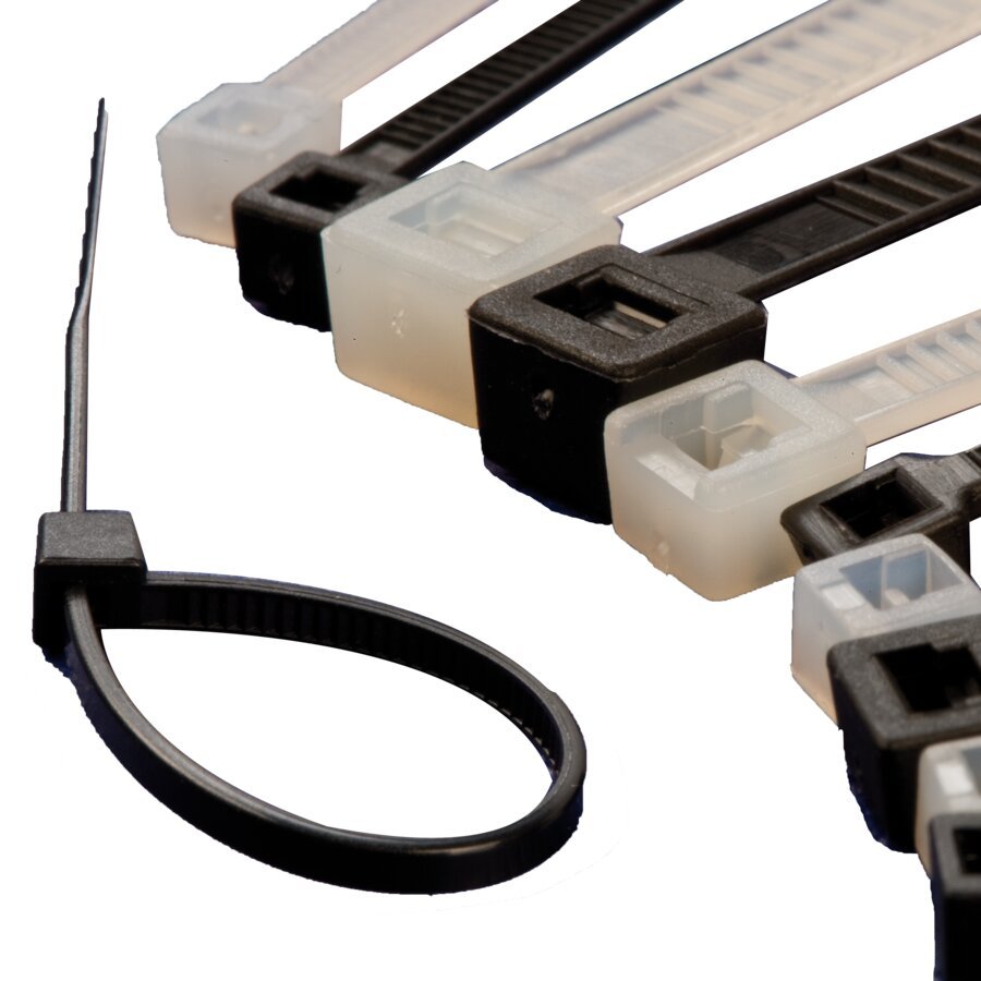 Einmal in der Schnalle festgezogen, knnen sie nur noch mit Messer oder Schere aufgetrennt werden.