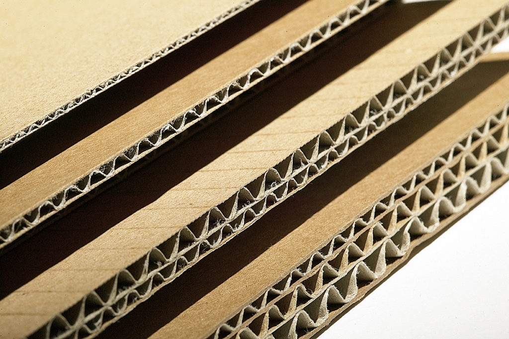 Wellpappe in verschiedenen Qualitäten